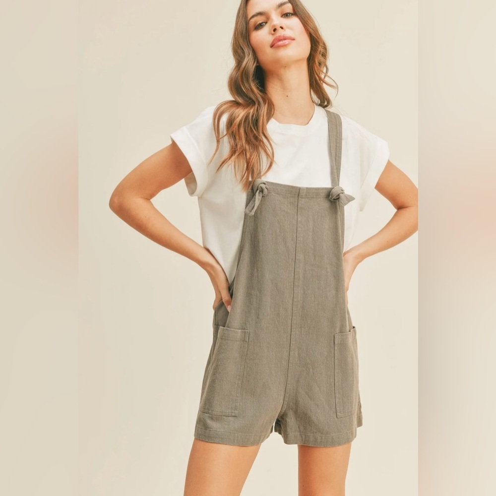 Miou Muse Linen Blend Overall Romper Charcoal Gray Size S/M